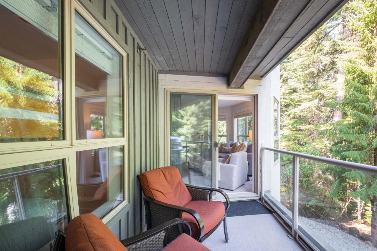 The Aspens By Outpost Whistler Vila Exterior foto